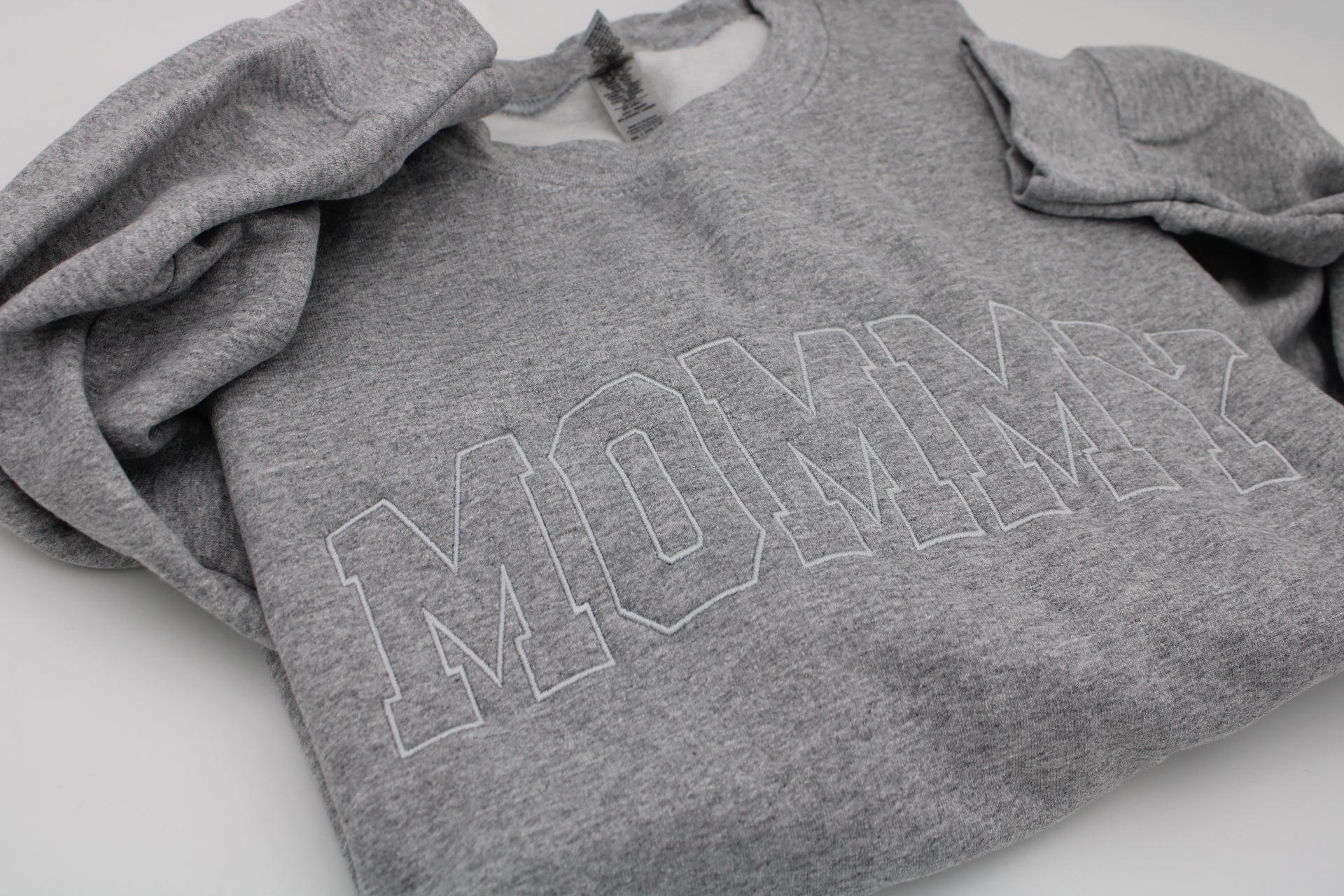 Monochromatic Sweatshirt - Mama